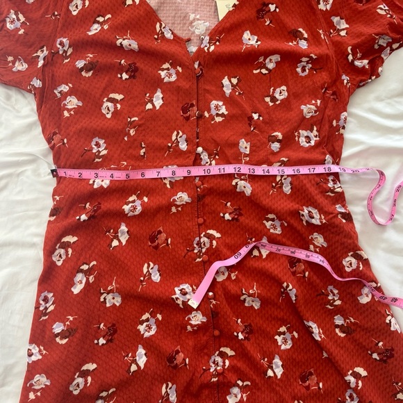 Universal Thread Red Floral Midi Dress - Picture 9 of 13